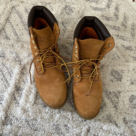 Women’s timberland boots - Picture 2 of 5